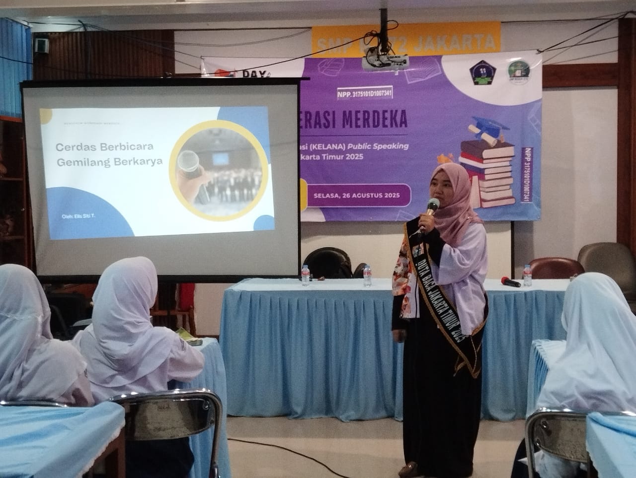 KELANA : Kelas Literasi Dan Narasi Di SMP Negeri 272 Jakarta Bersama Duta Baca Jakarta Timur